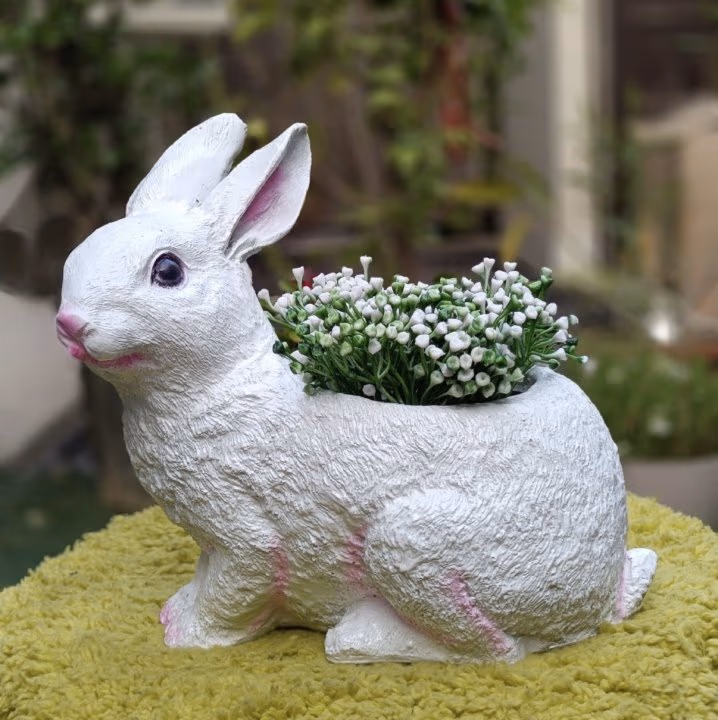 Rabbit Planter